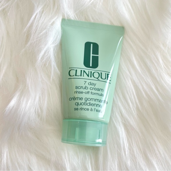 Skincare & Beauty Set - Picture 9 of 10